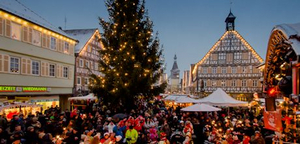 Weihnachtsmarkt_Winnenden_2013.jpg  